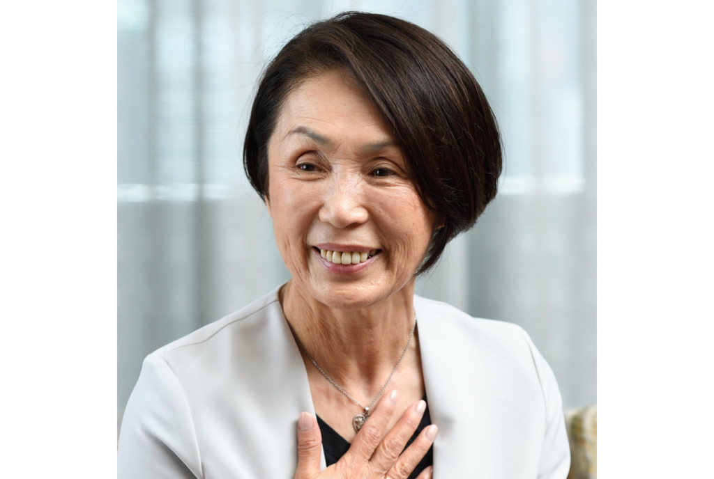 木村泰子氏